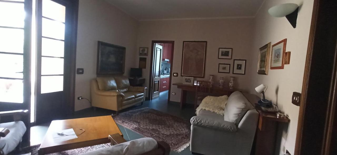 Casa Vincenzo 130 Mq Con Portico Ed Ingresso Esclusivo Dal Giardino Villa Felino Kültér fotó