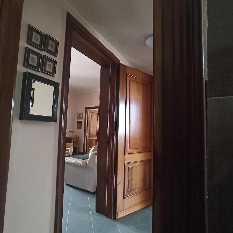 Casa Vincenzo 130 Mq Con Portico Ed Ingresso Esclusivo Dal Giardino Villa Felino Kültér fotó