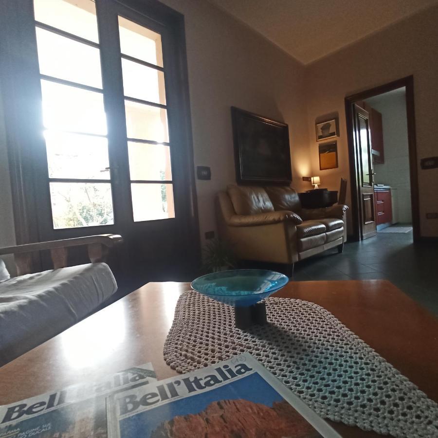 Casa Vincenzo 130 Mq Con Portico Ed Ingresso Esclusivo Dal Giardino Villa Felino Kültér fotó
